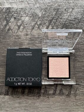 Addiction Tokyo The Eyeshadow Pearl – Engaged 011P (NIB)